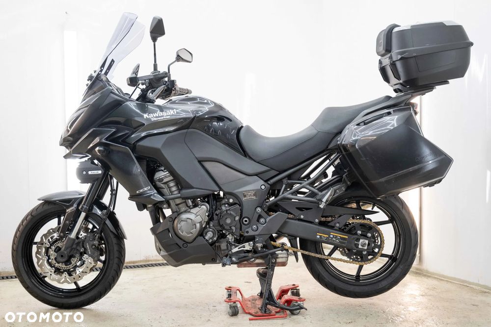 Kawasaki Versys 1000 - 9