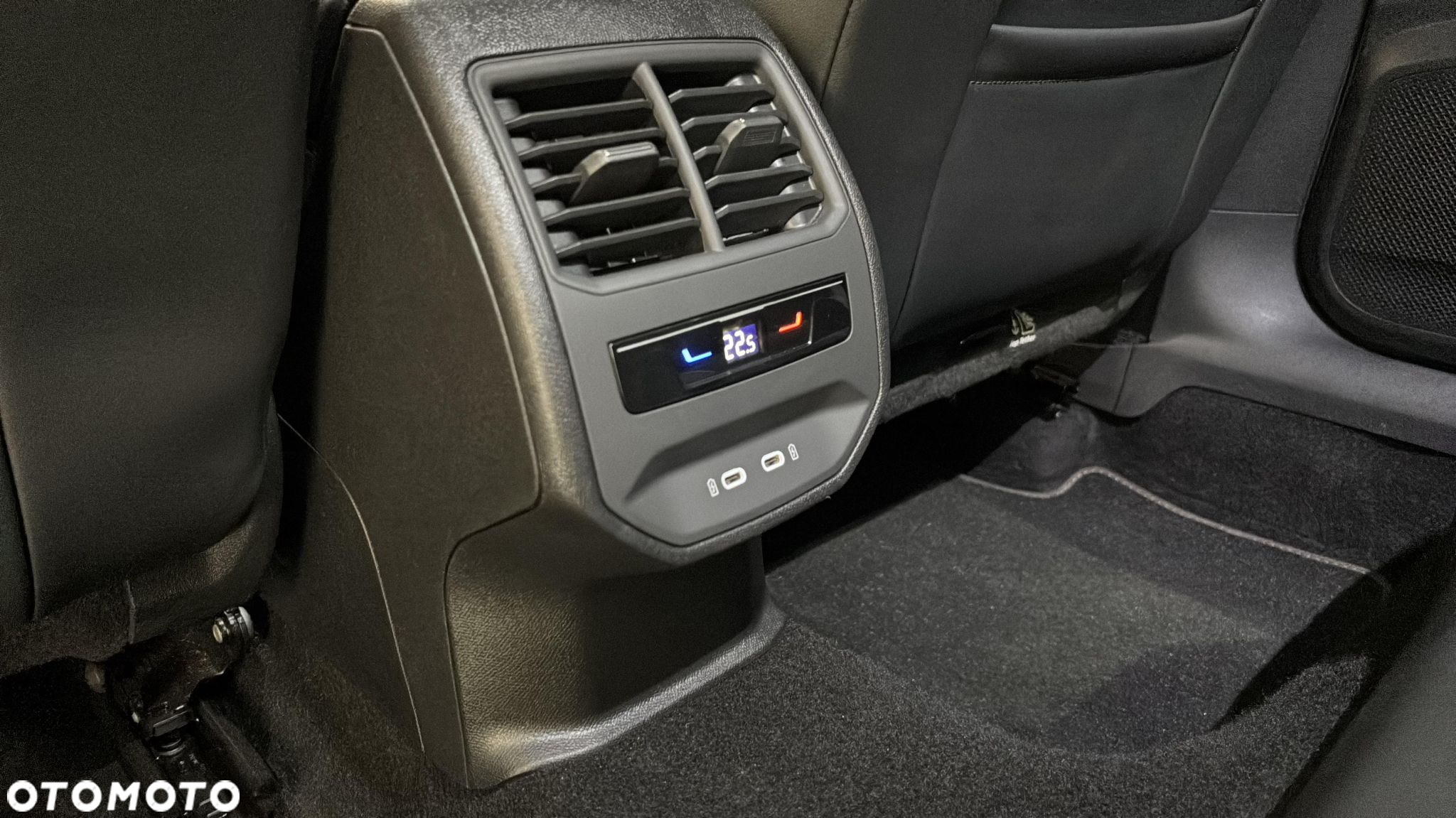 Cupra Leon 1.5 eTSI DSG - 19