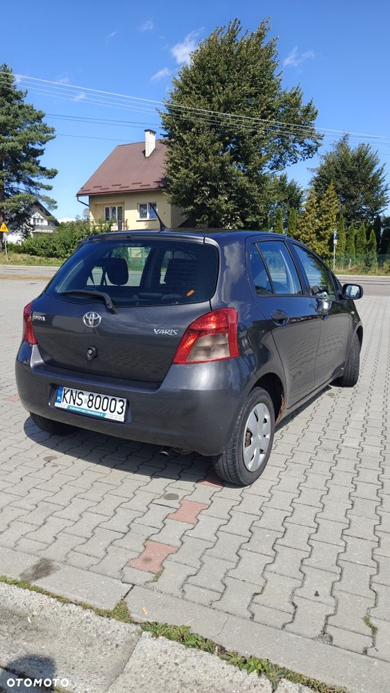 Toyota Yaris - 3