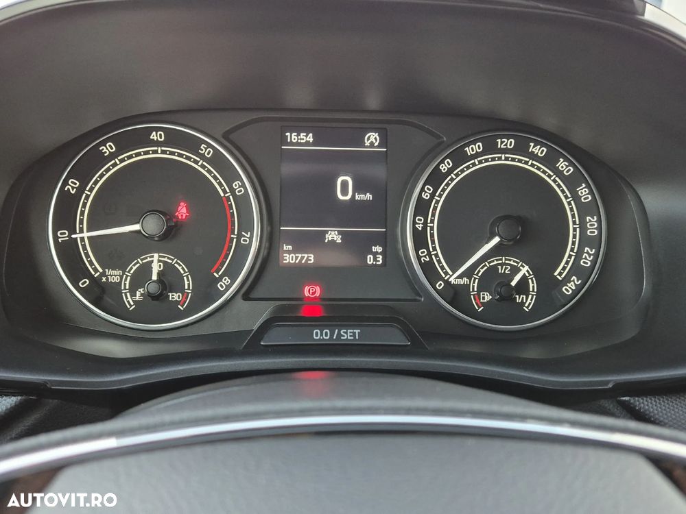 Skoda Fabia 1.0 TSI 110 CP Ambition - 17