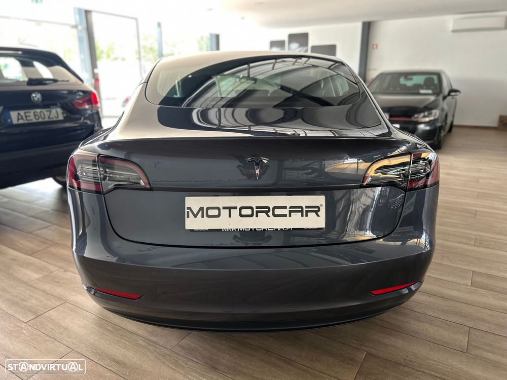 Tesla Model 3 Standard Range Plus RWD - 5