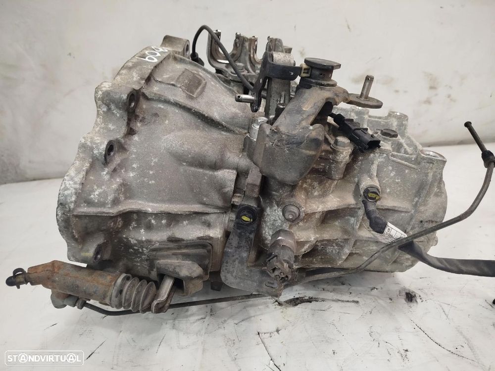 Caixa de velocidades manual KIA Venga (YN) - 3