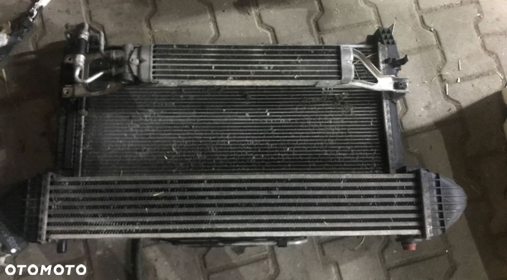 Pas przedni z chłodnicami MERCEDES W169 A KLASA 2.0 D AUTOMAT - 1