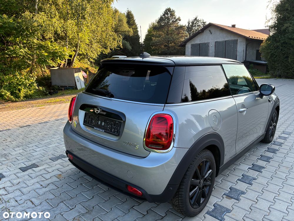 MINI Cooper E Classic Trim - 5