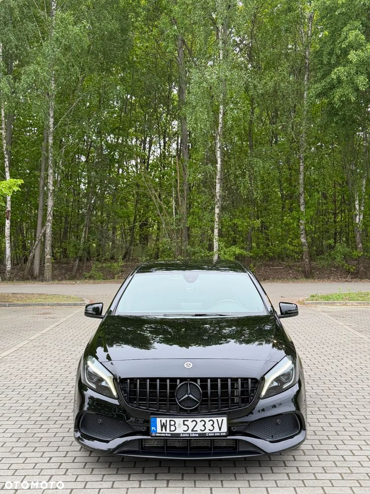 Mercedes-Benz Klasa A 220 4-Matic AMG Line - 2
