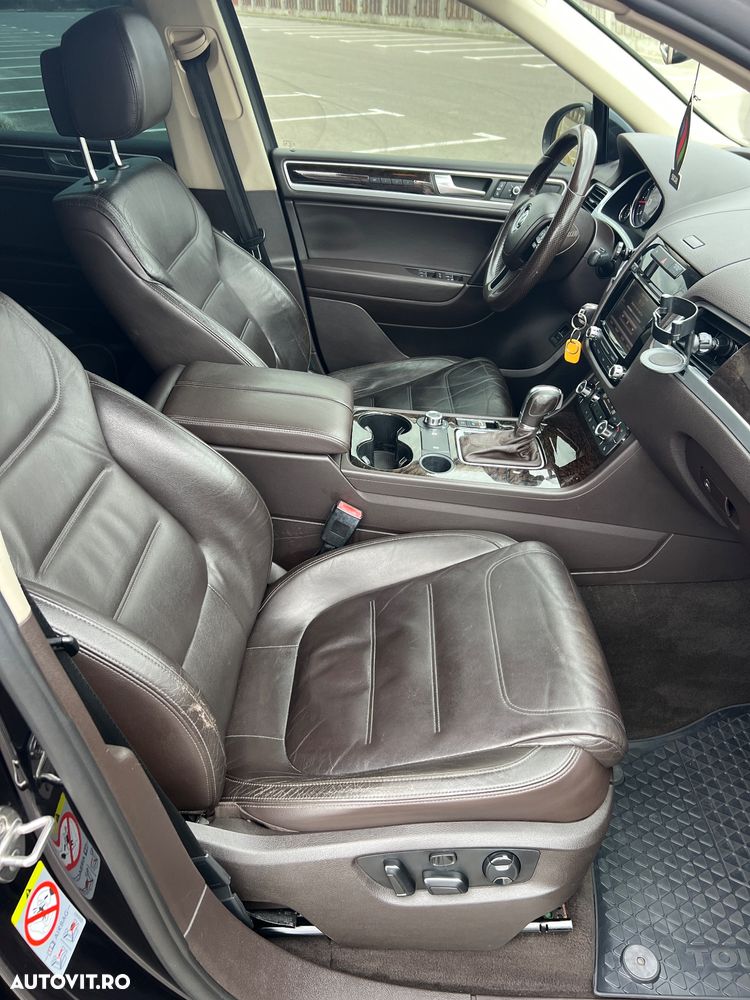Volkswagen Touareg 3.0 V6 TDI BMT - 9