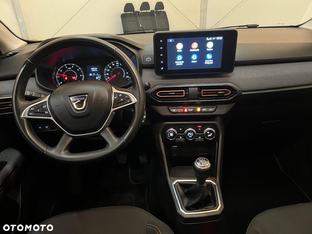 Dacia Sandero 1.0 TCe Laureate S&S - 11