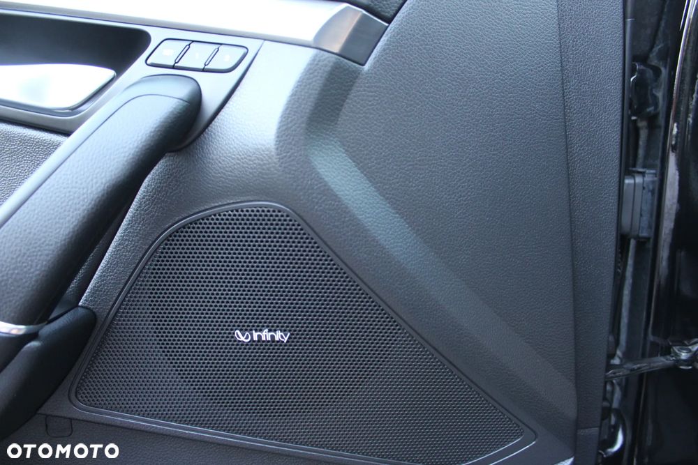 Hyundai i40 Kombi 1.7 CRDi DCT Premium - 27