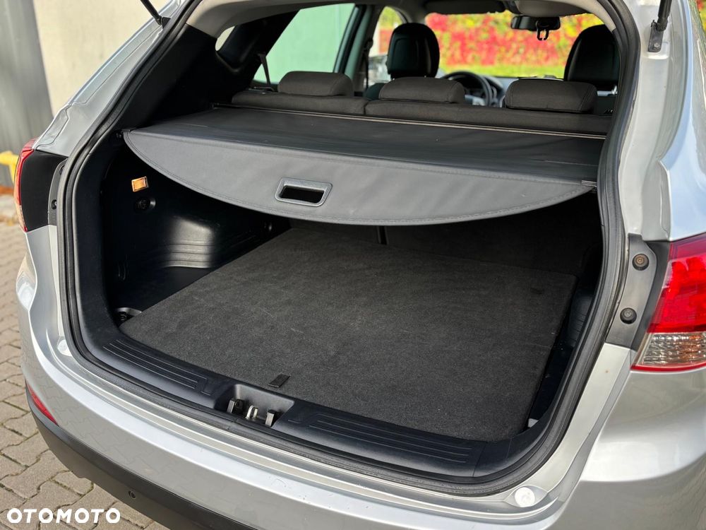 Hyundai ix35 1.7 CRDi 2WD UEFA EURO 2012 Edition - 20