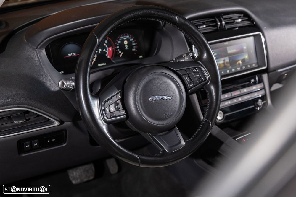 Jaguar F-Pace 3.0 TDV6 Prestige AWD Aut. - 14