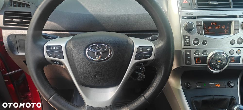 Toyota Verso 1.8 Premium EU5 - 25