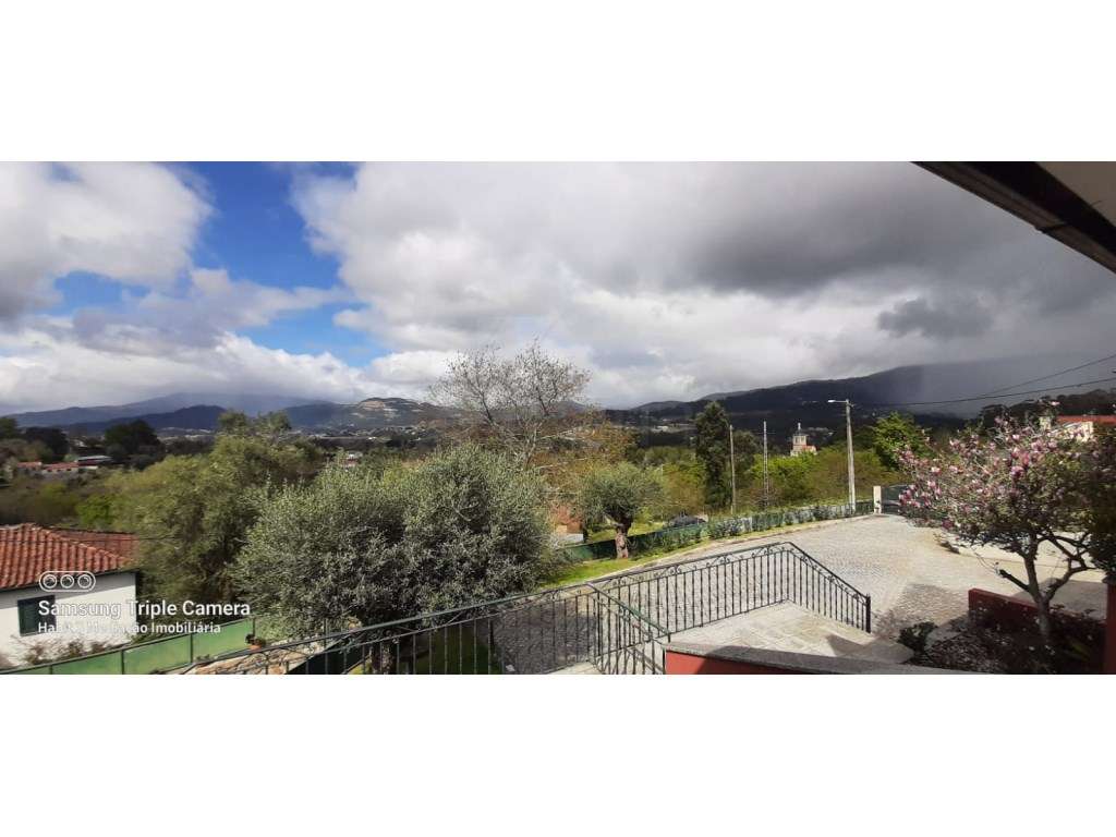 Andar de moradia T2 na Ribeira - Grande imagem: 5/16