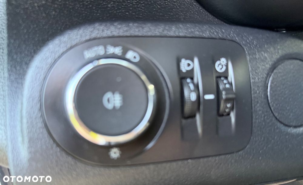Opel Combo - 29
