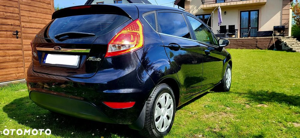 Ford Fiesta 1.4 Titanium EU5 - 11