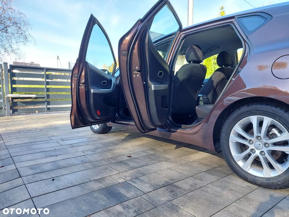 Kia Ceed Cee'd 1.4 Business Line - 35