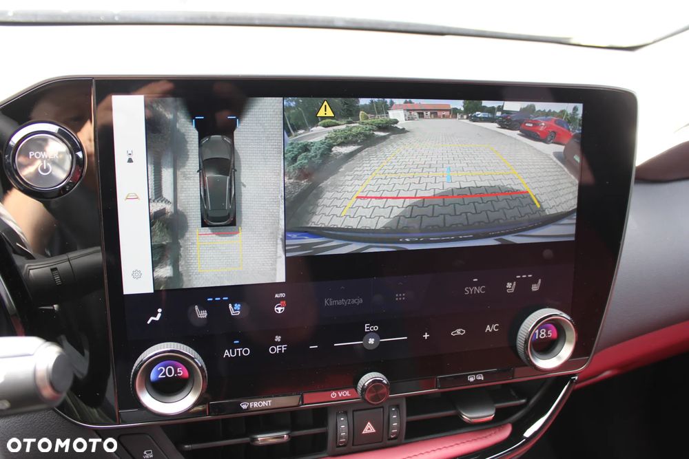 Lexus NX 350h Omotenashi AWD - 15