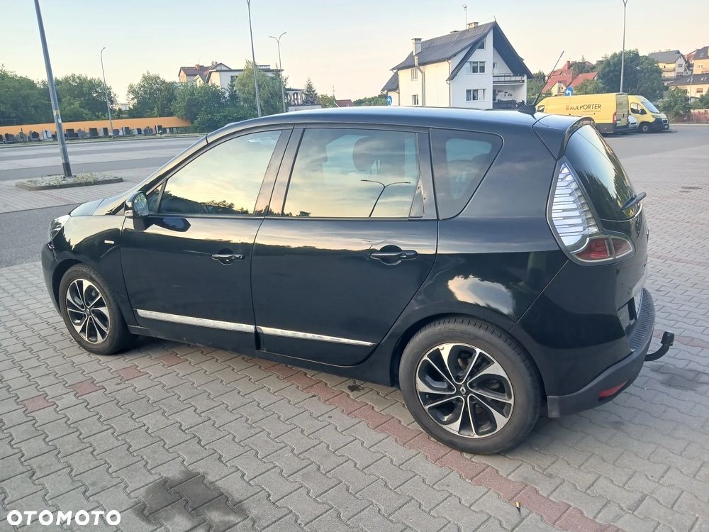 Renault Scenic 1.6 dCi Energy Bose Edition - 13