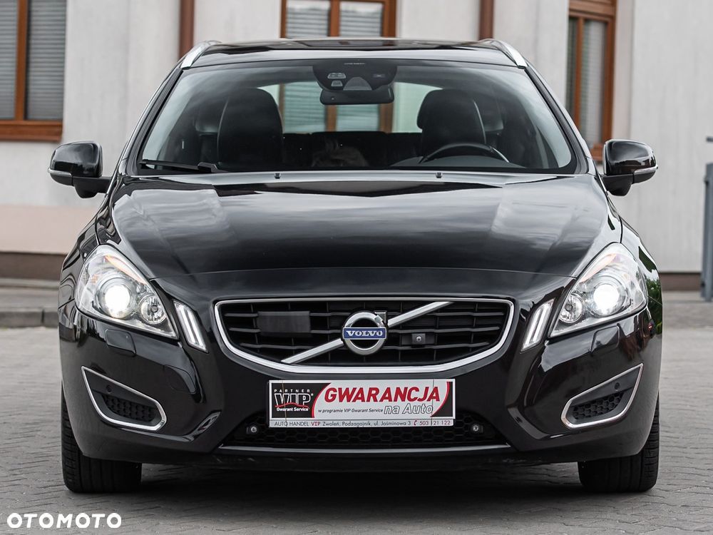 Volvo V60 D2 Summum - 4