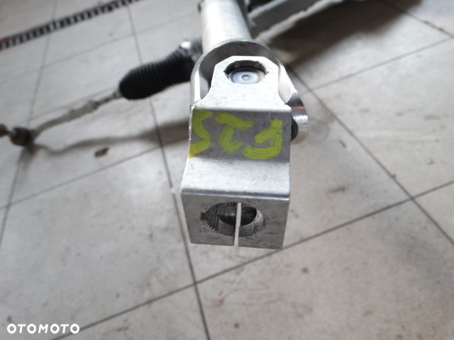 BMW X3 F25  X4 F26 Euro USA  Łącznik kolumny kierowniczej Krzyżak KG678733404 - 7