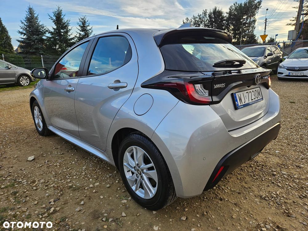 Toyota Yaris Hybrid 1.5 Comfort - 4