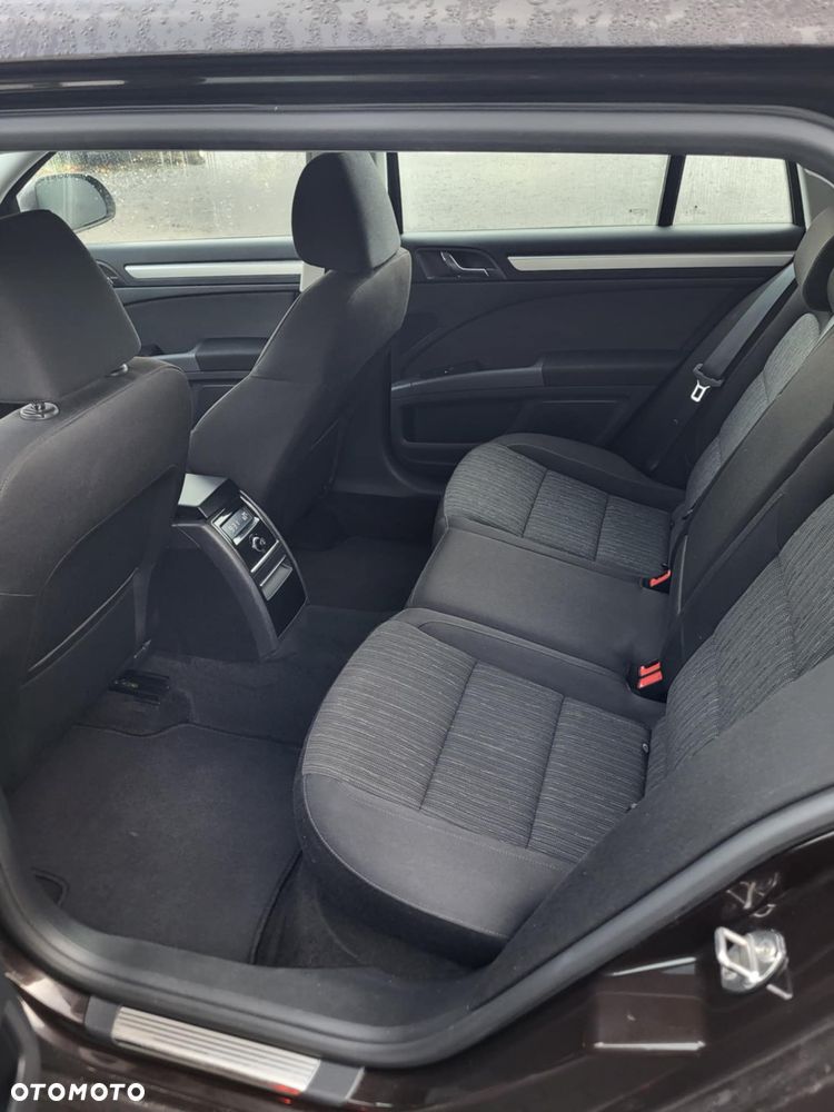 Skoda Superb 2.0 TDI Comfort DSG - 10