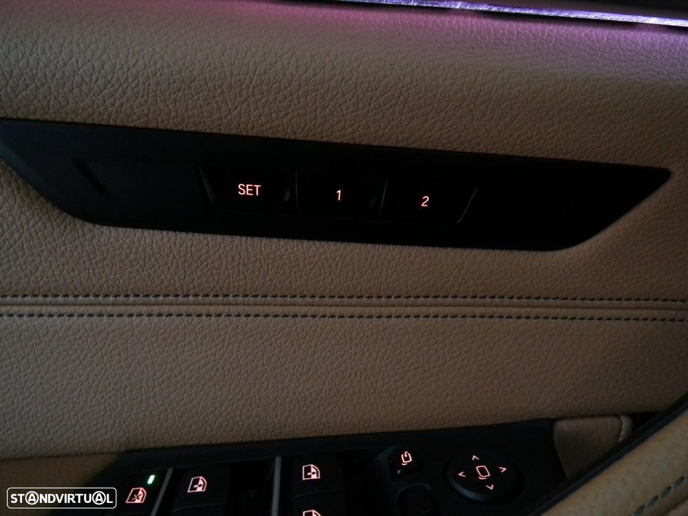 BMW 520 d Pack M Auto - 36