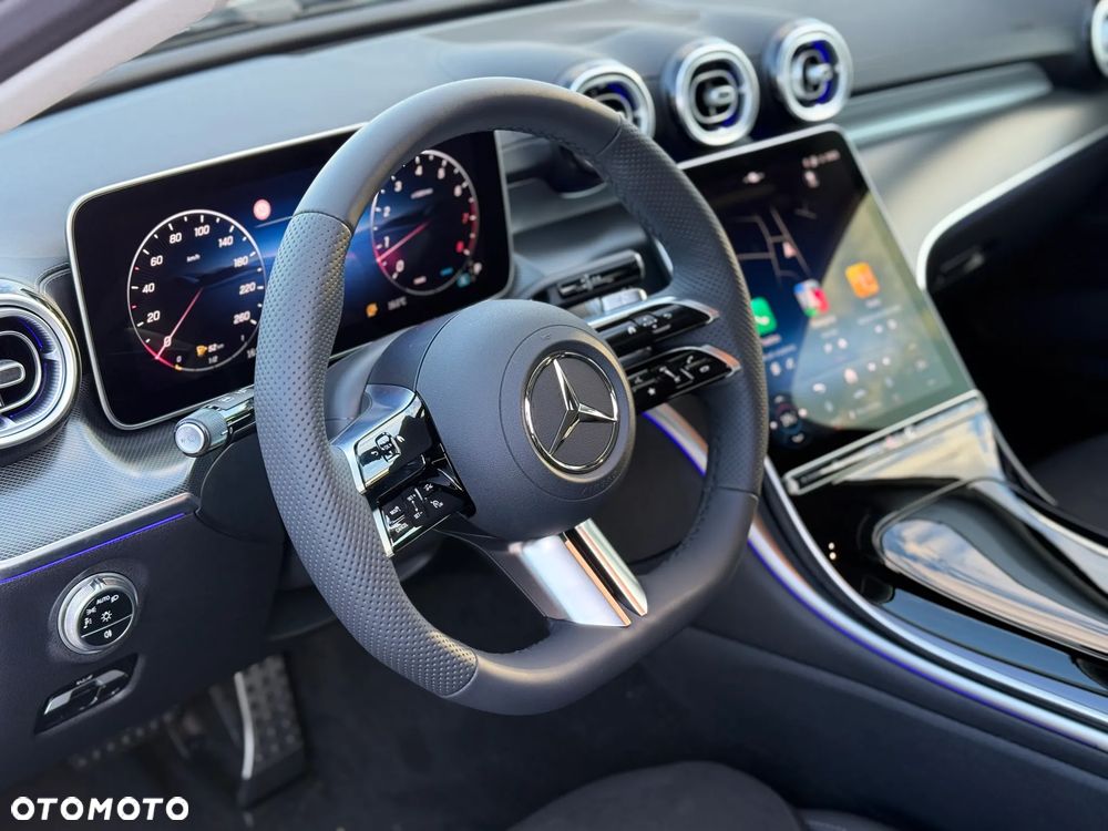 Mercedes-Benz Klasa C 180 9G-TRONIC AMG Line Advanced - 25