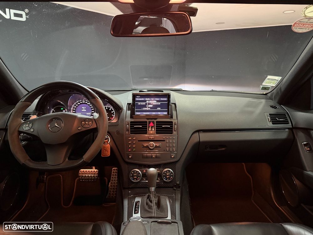 Mercedes-Benz C 63 AMG Standard - 6