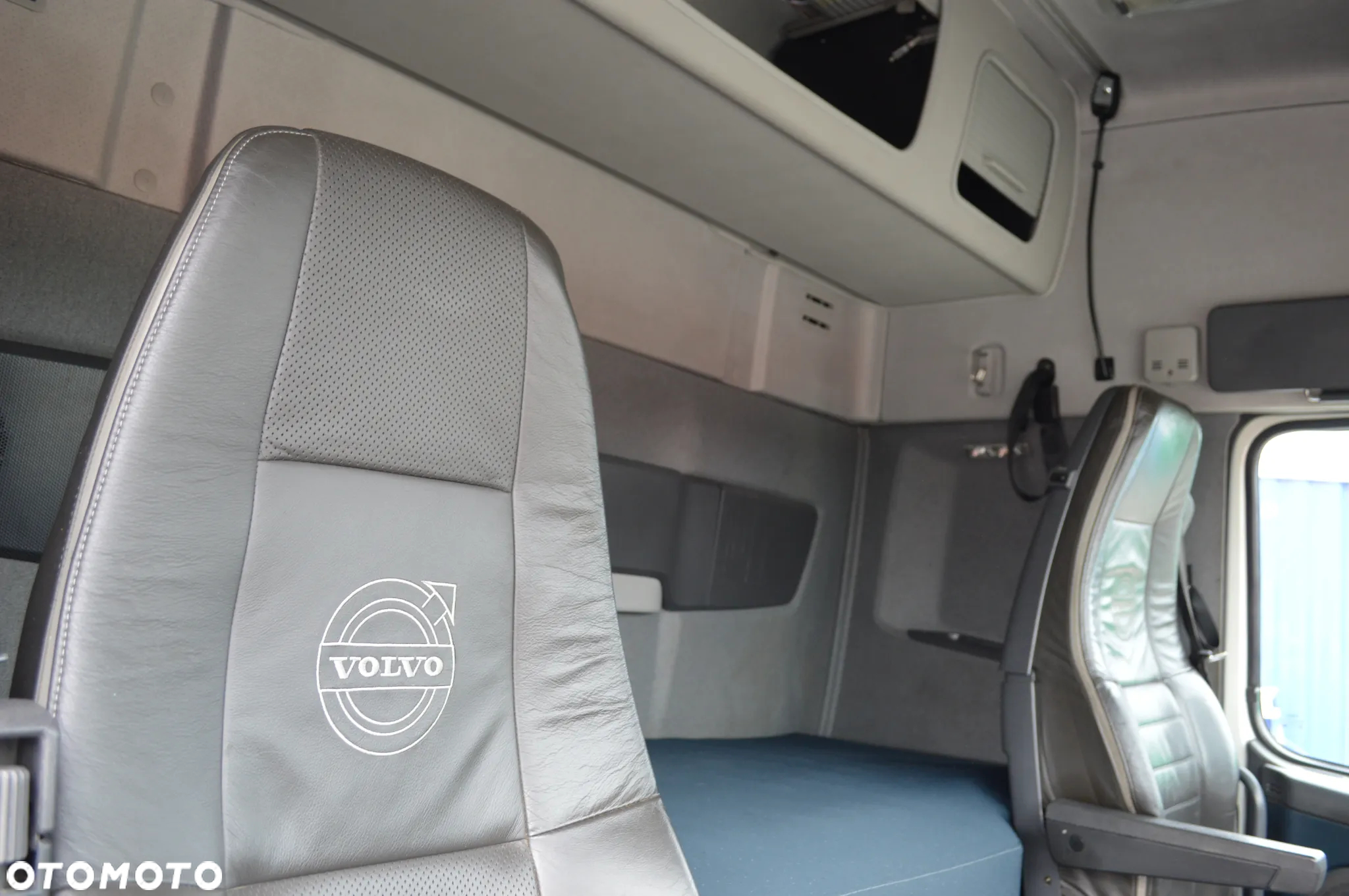 Volvo FH 13 520 DO PRZEWOZU DRZEWA DREWNA - 13