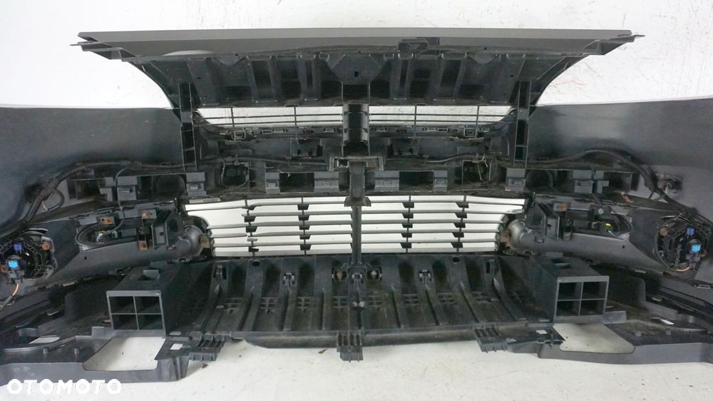 ZDERZAK PRZÓD PRZEDNI RENAULT SCENIC 3 III LIFT 12-13 FL LED DRL PDC 2012- - 13
