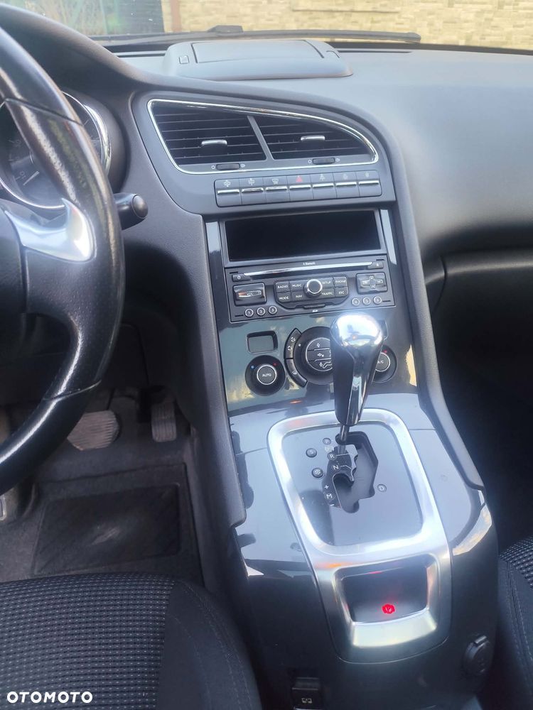 Peugeot 5008 2.0 HDi Premium - 11