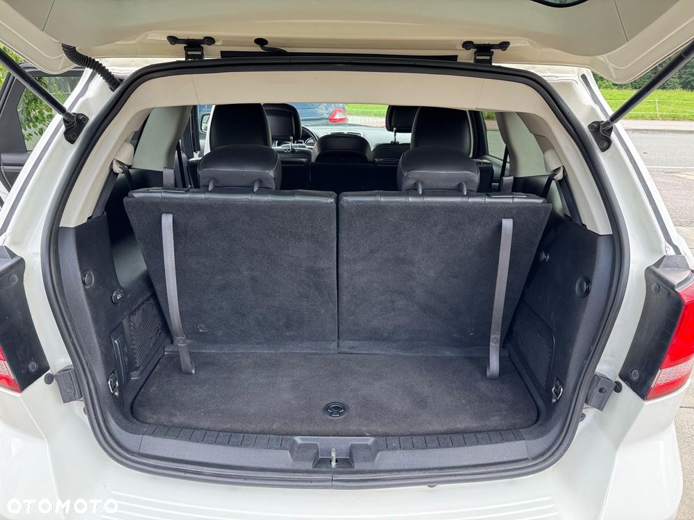 Fiat Freemont 2.0 Multijet Lounge AWD - 23