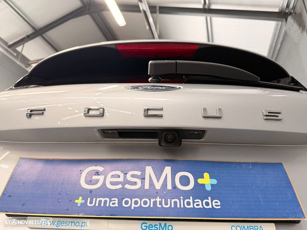 Ford Focus 1.0 EcoBoost MHEV ST-Line - 8