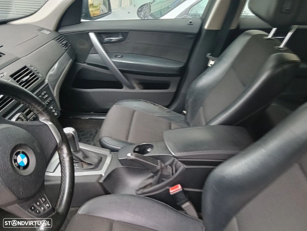 BMW X3 20 d xDrive Lifestyle Auto - 26