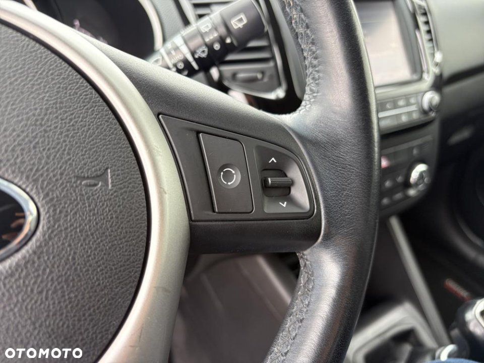 Kia Venga - 16