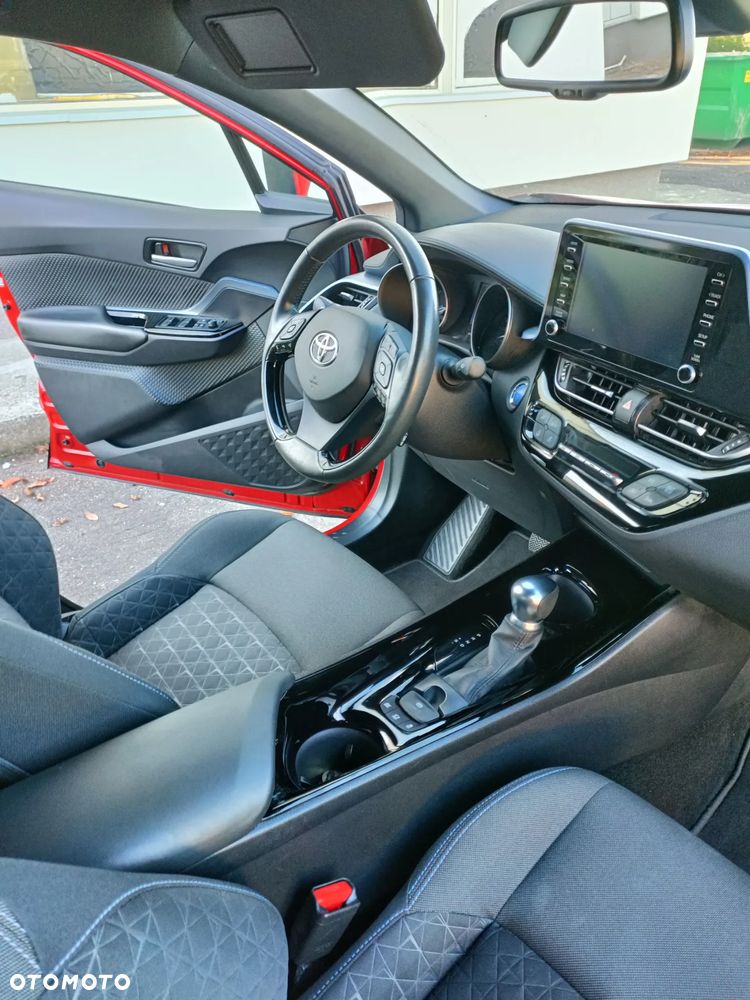 Toyota C-HR - 28