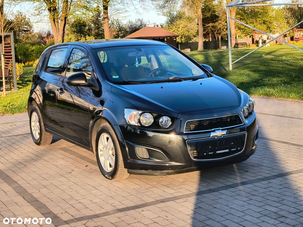 Chevrolet Aveo 1.4 16V LS - 1