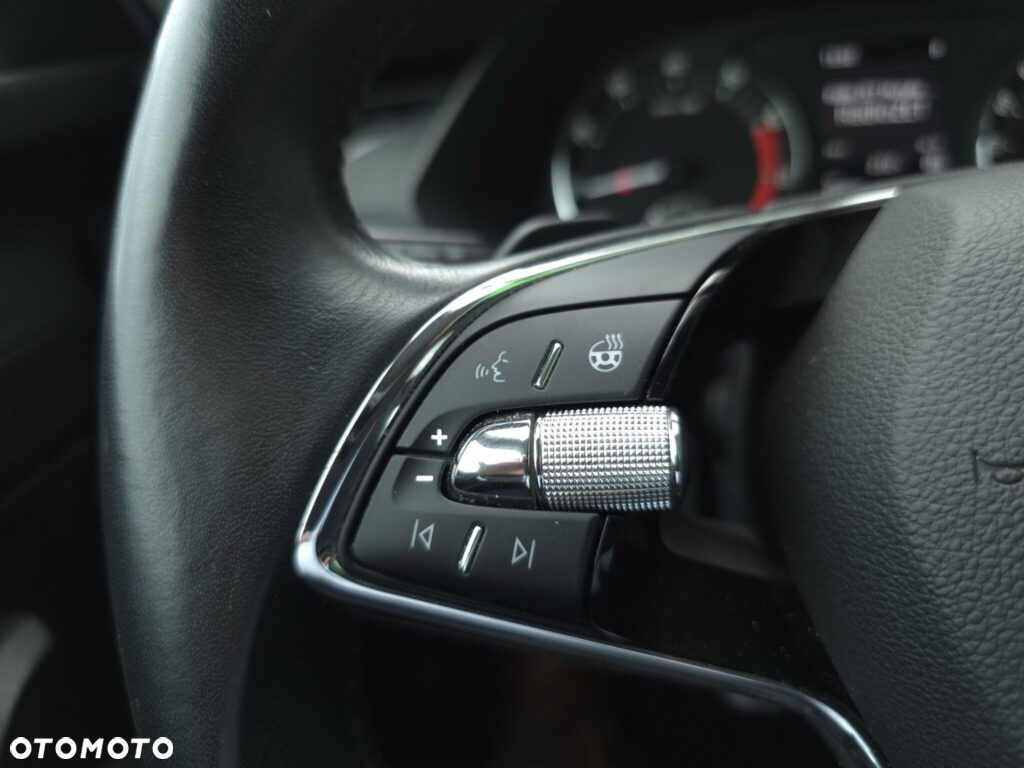 Skoda Octavia 1.0 TSI e-Tec Ambition DSG - 16