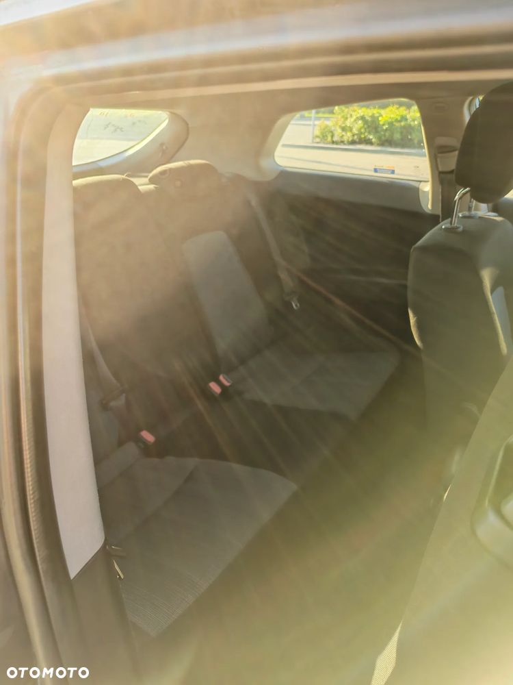 Kia Ceed 1.6 Crdi Comfort + - 10