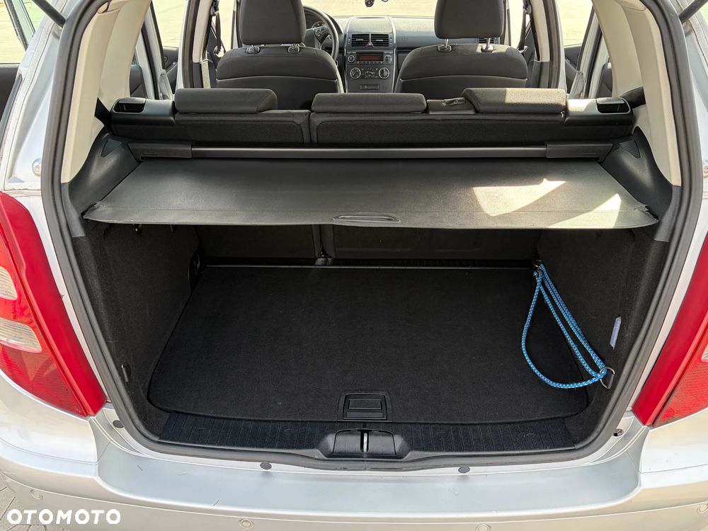 Mercedes-Benz Klasa A 170 Classic - 19