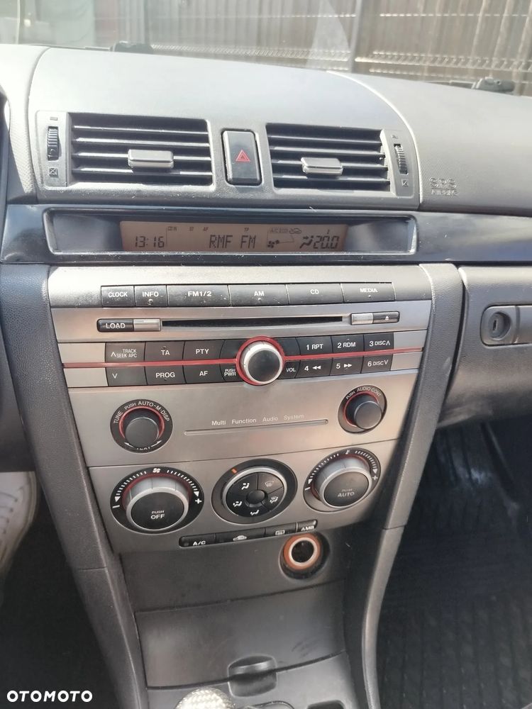 Mazda 3 - 7
