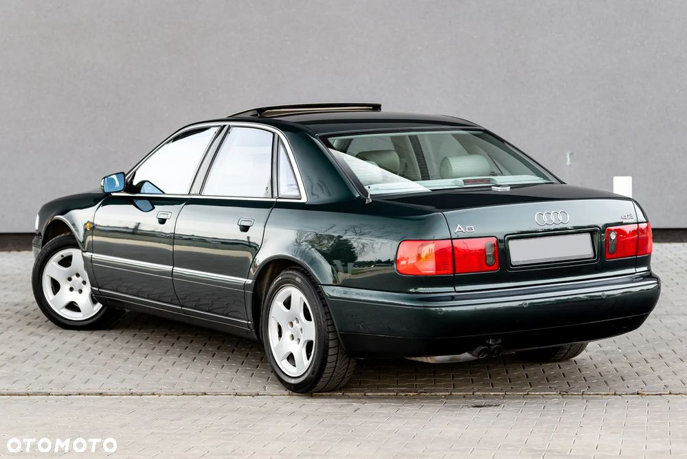 Audi A8 - 11