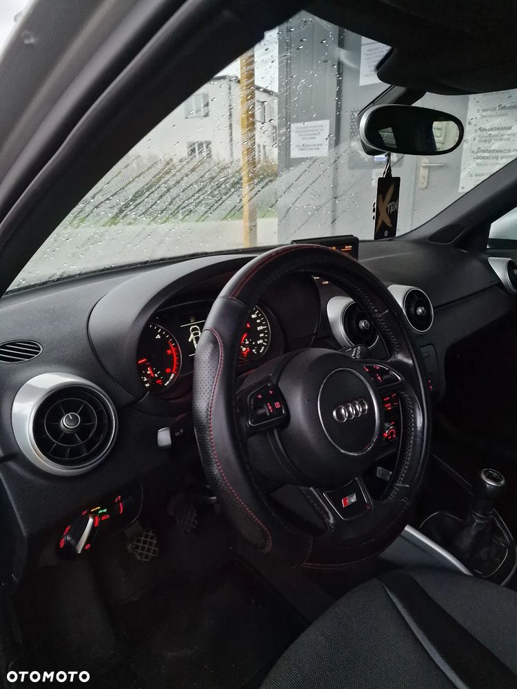 Audi A1 3-drzwiowe 1.6 TDI S line edition - 16