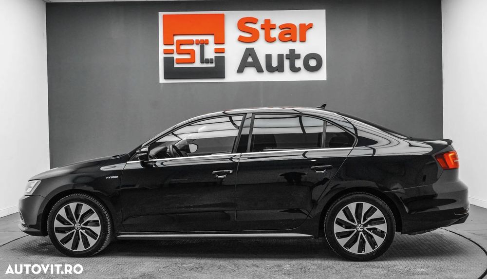 Volkswagen Jetta - 10