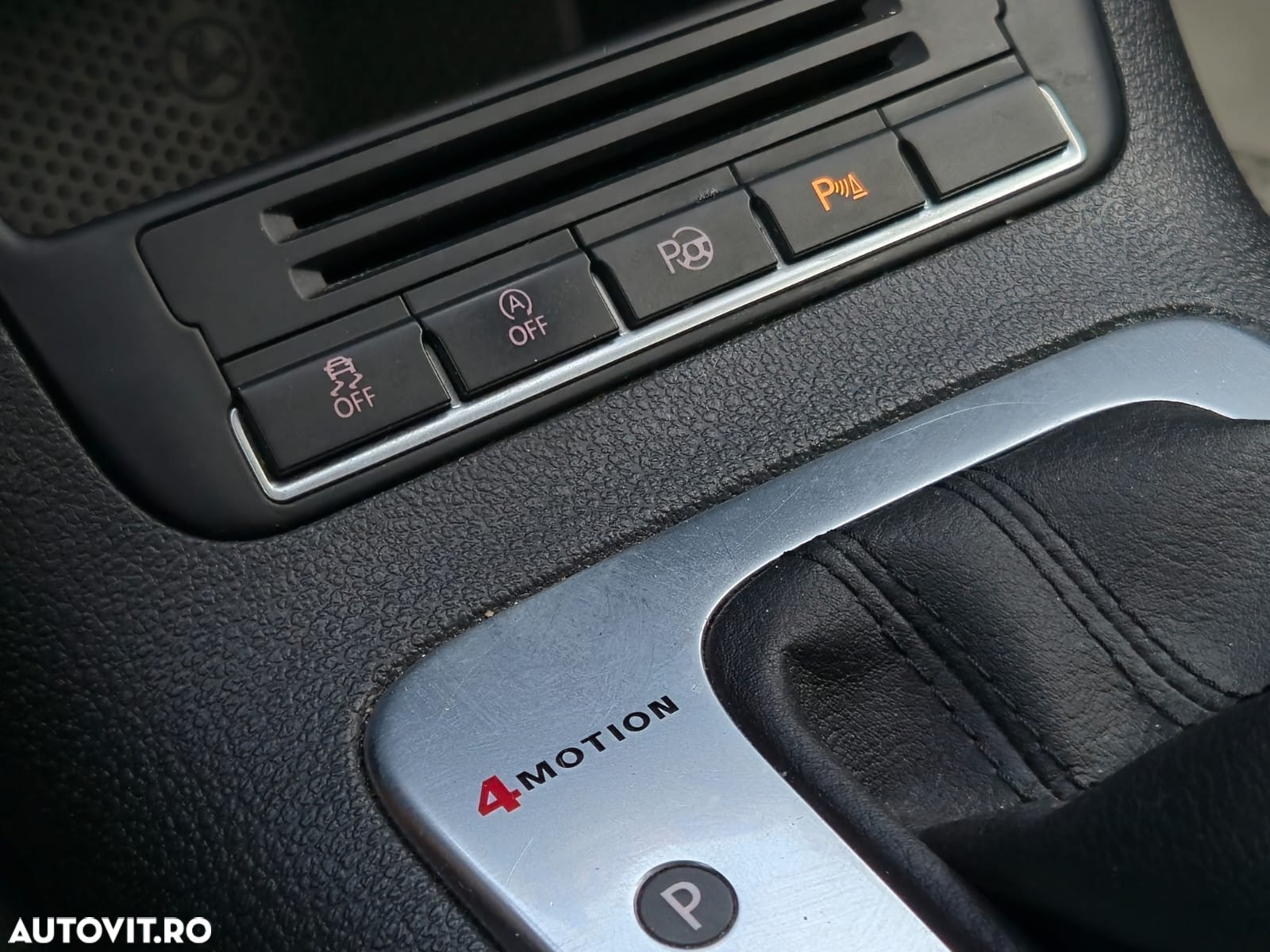 Volkswagen Tiguan 2.0 TDI 4Motion DSG Sport & Style - 31