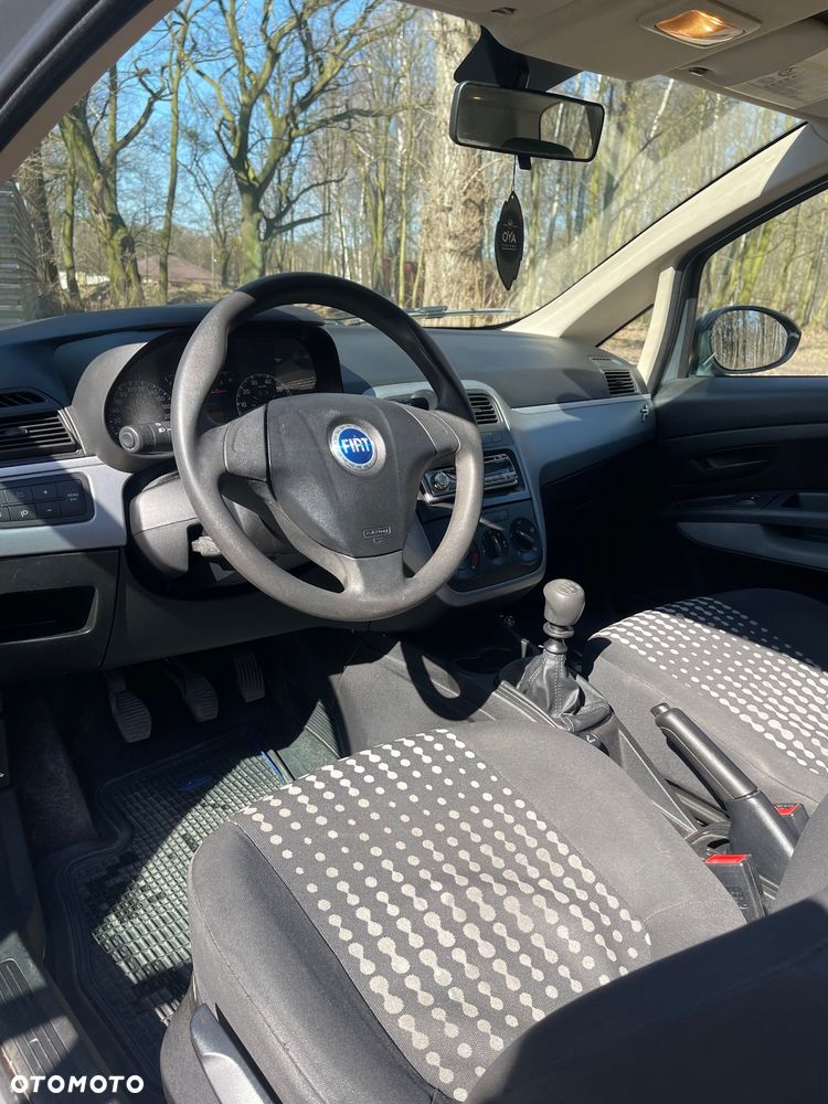 Fiat Punto - 12
