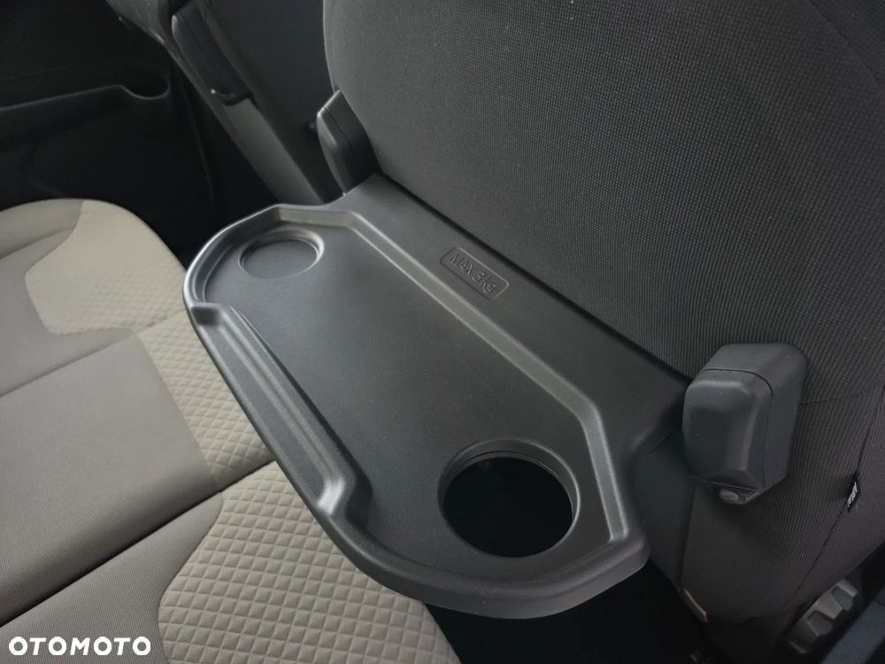 Ford Tourneo Courier 1.5 TDCi Ambiente - 11