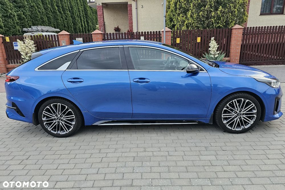 Kia ProCeed - 4