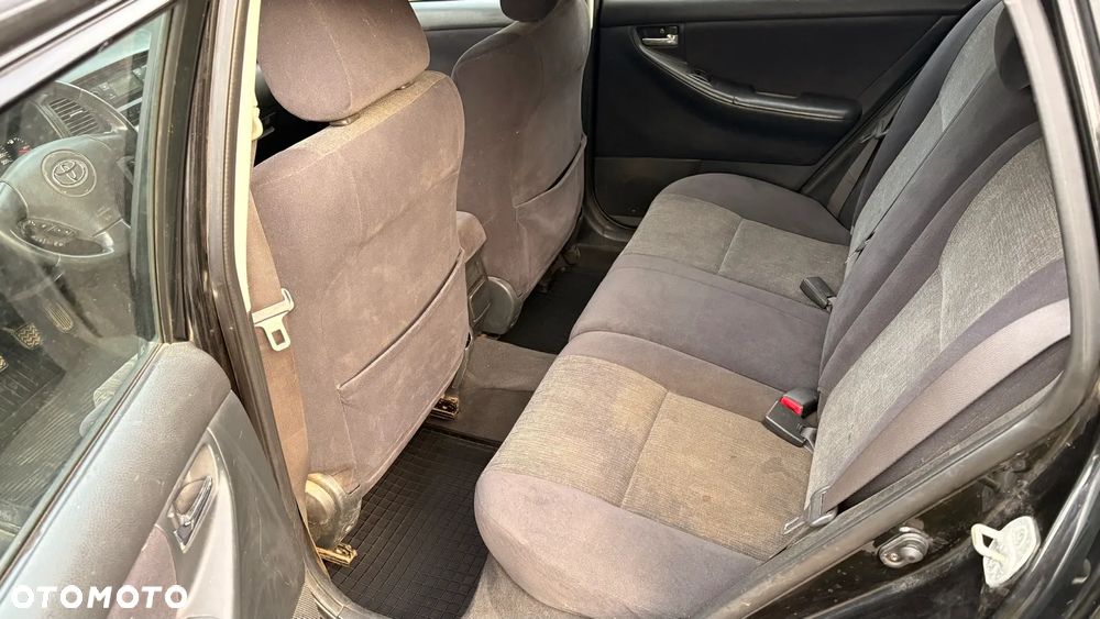 Toyota Corolla 1.6 VVT-i Sol (air6) - 8