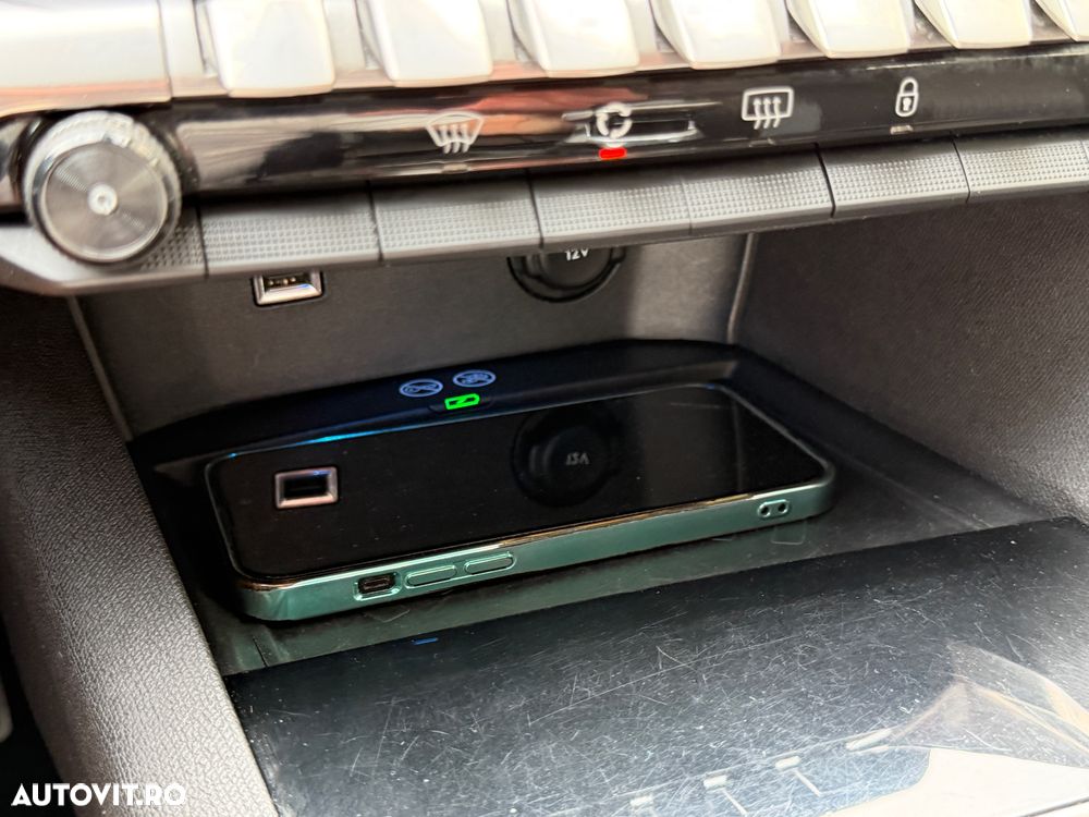 Peugeot 3008 PureTech 130 Stop & Start GPF EAT8 Active Business-Paket - 11